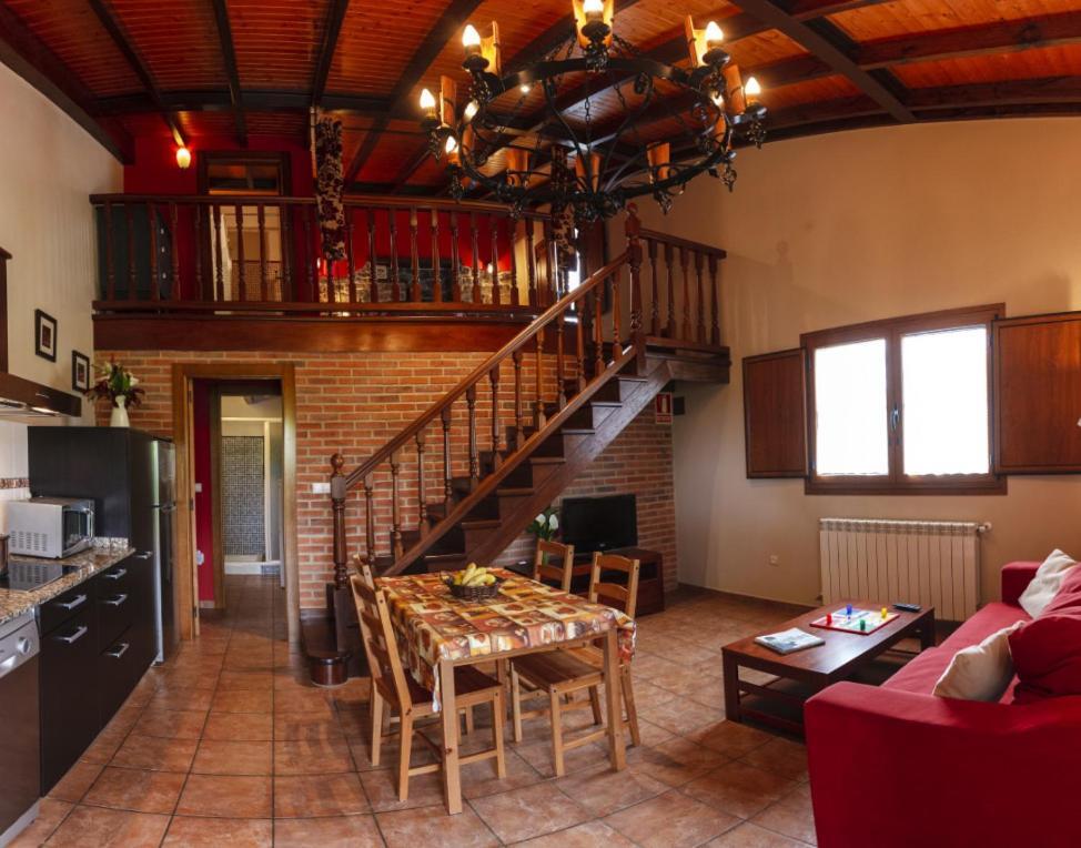 Apartamentos Miradorderodiles El Balcon Вилавичоза Екстериор снимка